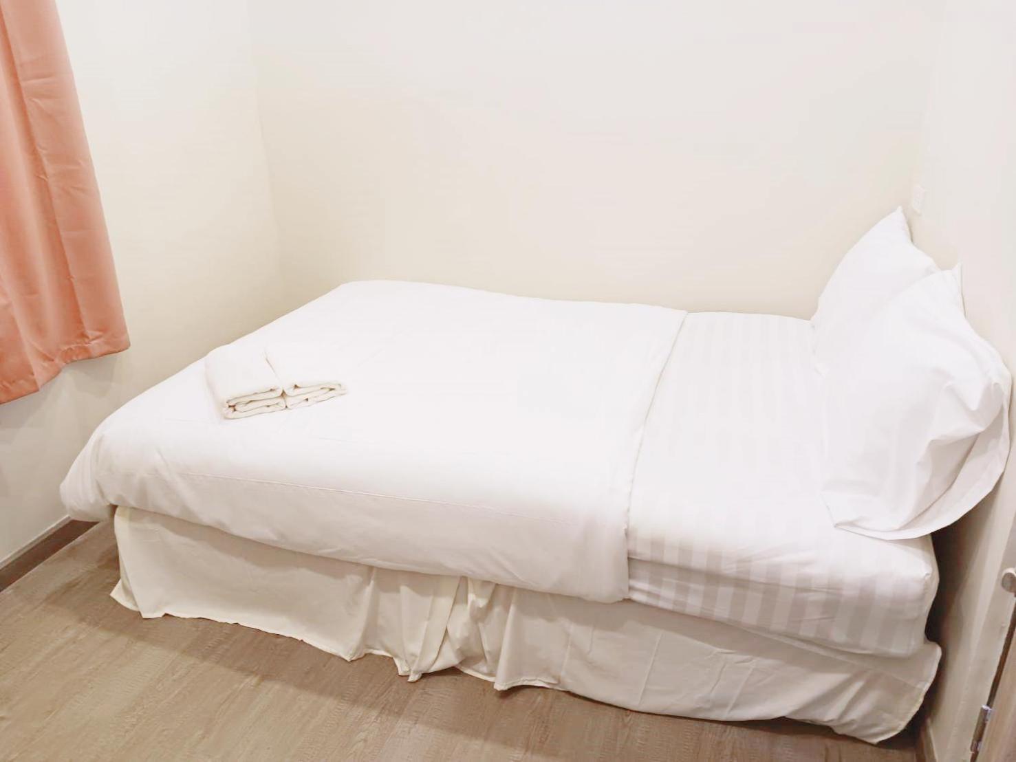 Hidden Dragon X Yaowarat Road Apartment Bangkok Bagian luar foto